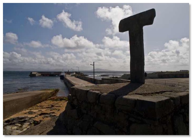 Tau_Cross_and_West_Pier_7x5s